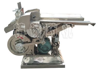 點擊查看詳細(xì)信息<br>標(biāo)題：往復(fù)式切藥機(jī) 閱讀次數(shù)：6516