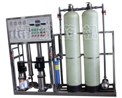 點擊查看詳細信息<br>標題：二級反滲透設(shè)備 閱讀次數(shù)：5340