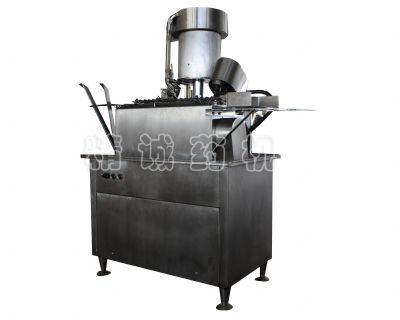 點擊查看詳細信息<br>標題：自動灌裝軋蓋機 閱讀次數(shù)：4892